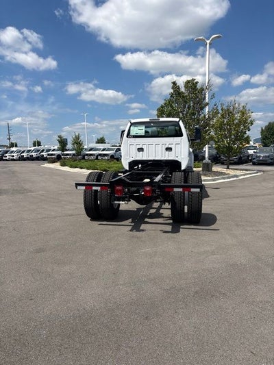 2027 Ford F-650SD Base
