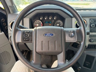 2016 Ford F-750SD Base Box Truck