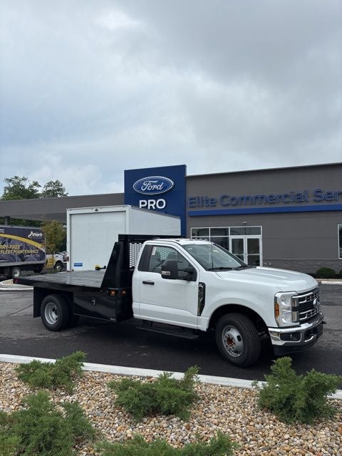 2025 Ford F-350 XL DRW