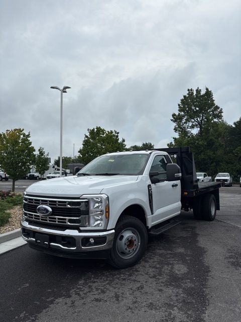 2025 Ford F-350 XL DRW