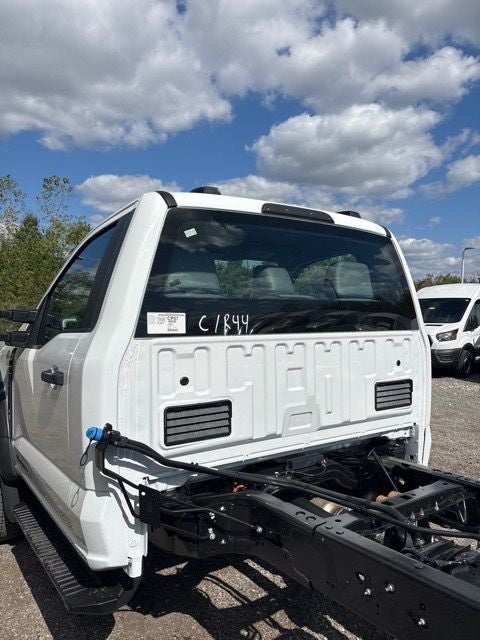 2026 Ford F-350 XL DRW