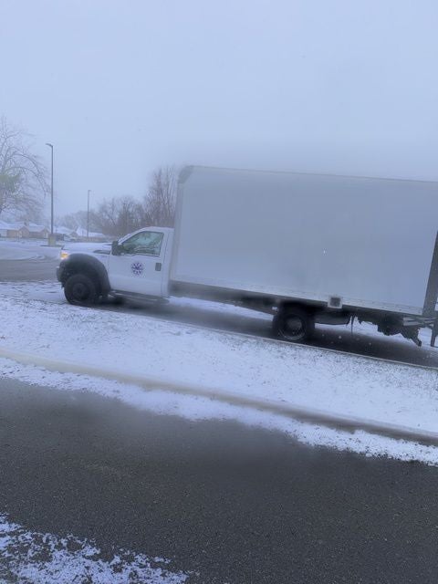 2015 Ford F-450 XL DRW Box Truck