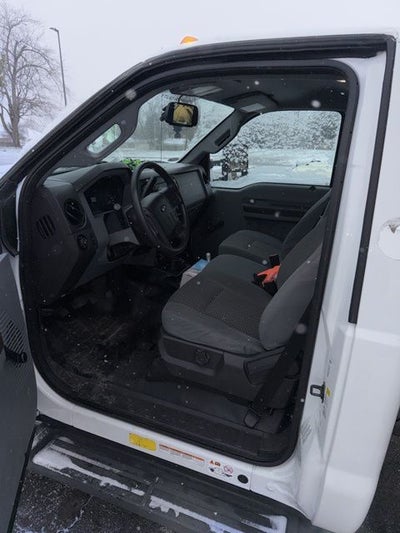 2015 Ford F-450 XL DRW Box Truck