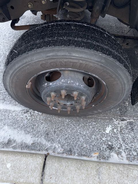 2015 Ford F-450 XL DRW Box Truck