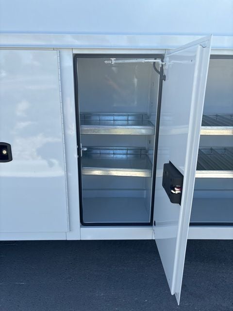 2026 Ford E-350SD Base Cutaway