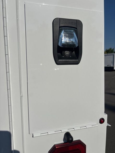 2027 Ford E-350SD Base Cutaway