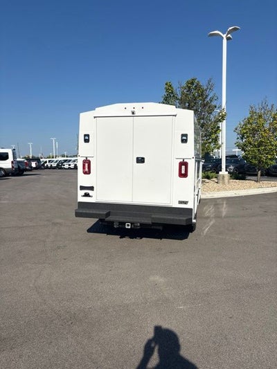 2027 Ford E-350SD Base Cutaway