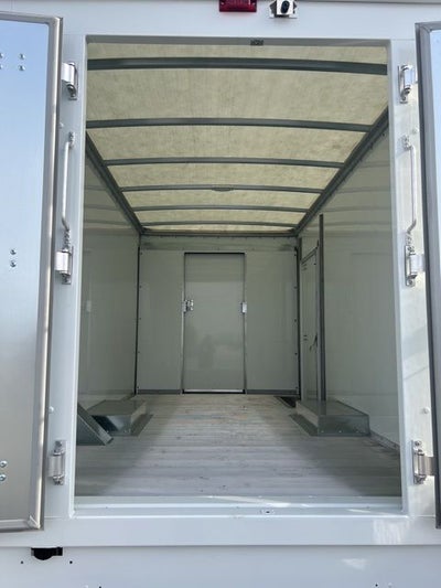 2025 Ford E-350SD Base Cutaway