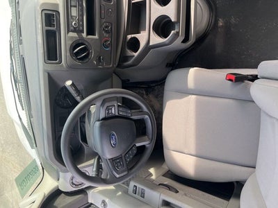 2025 Ford E-350SD Base Cutaway