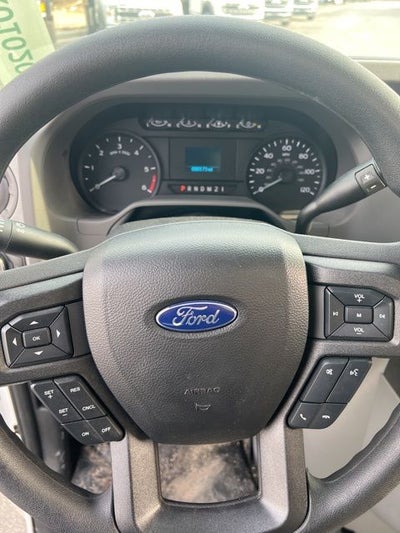 2025 Ford E-350SD Base Cutaway