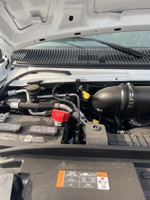 2025 Ford E-350SD Base Cutaway