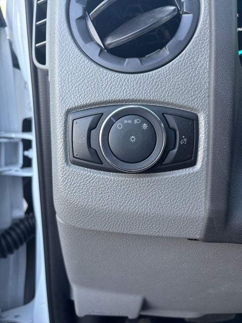 2026 Ford E-350SD Base Cutaway