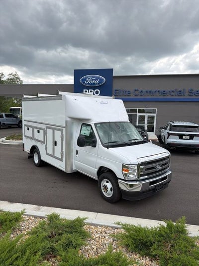 2027 Ford E-350SD Base Cutaway