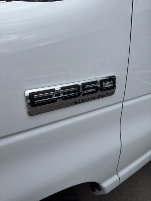 2027 Ford E-350SD Base Cutaway
