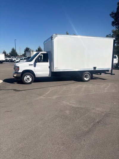 2027 Ford E-350SD Base Cutaway