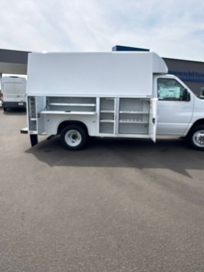 2027 Ford E-350SD Base Cutaway