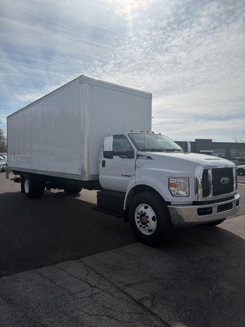 2026 Ford F-750SD Base