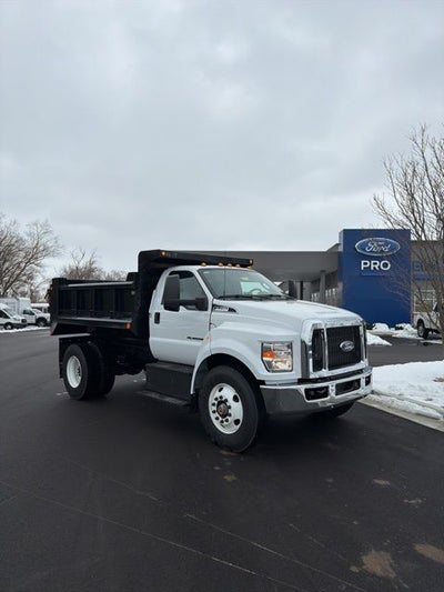 2026 Ford F-750SD Base XL