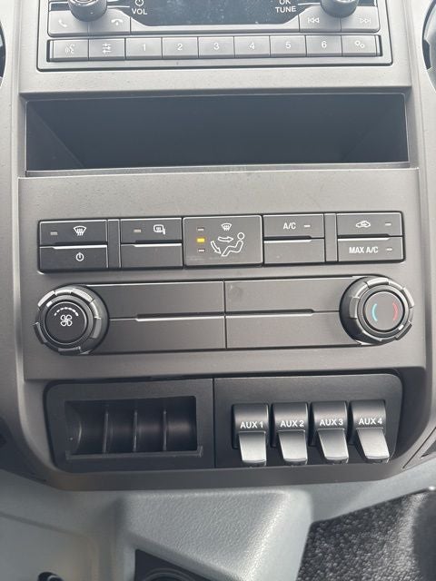 2026 Ford F-750SD Base XL