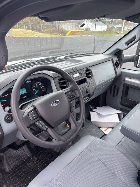 2026 Ford F-750SD Base XL