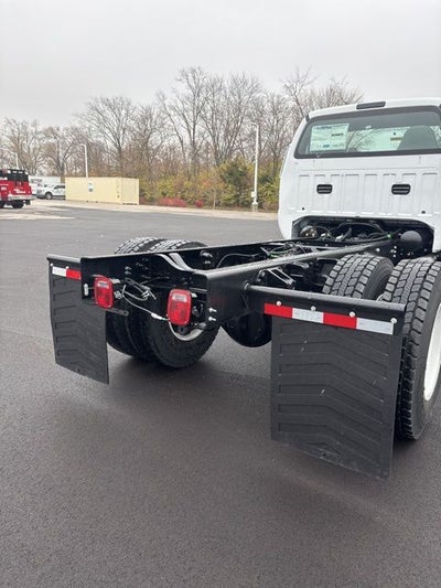 2026 Ford F-750SD Base XL