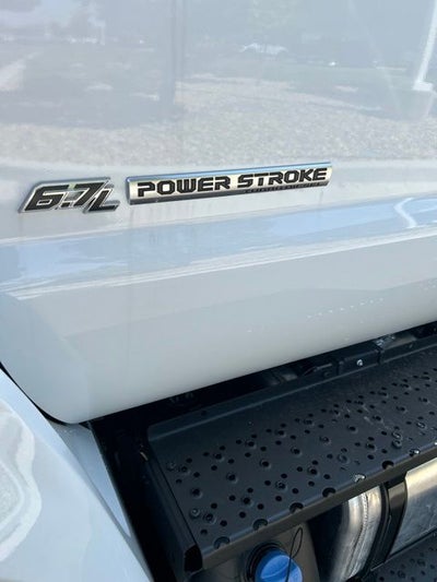 2027 Ford F-750SD Base