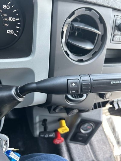 2027 Ford F-750SD Base