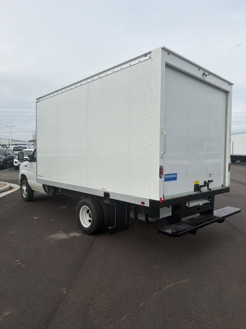 2026 Ford E-450SD Base