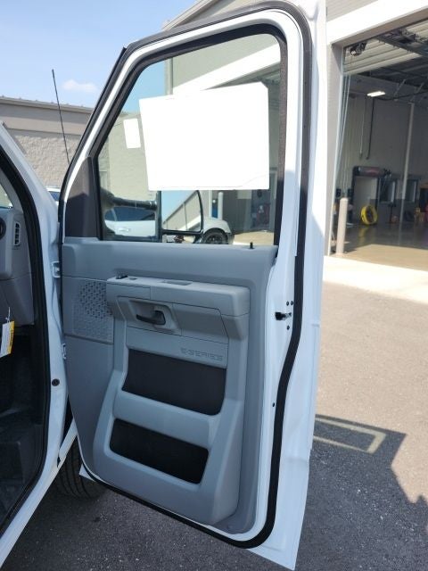 2026 Ford E-450SD Base
