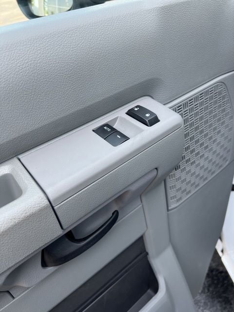 2025 Ford E-450SD Base