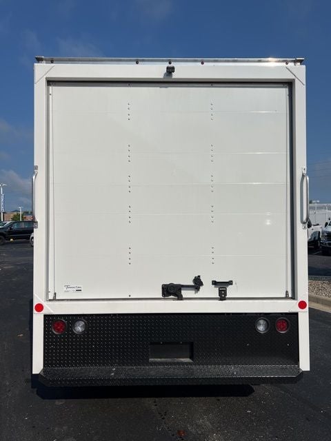 2025 Ford E-450SD Base