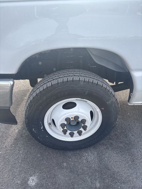 2026 Ford E-450SD Base