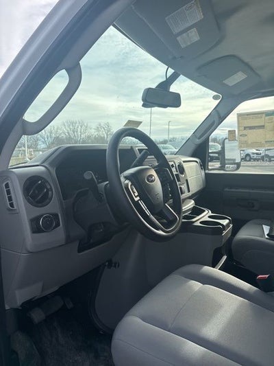 2026 Ford E-450SD Base