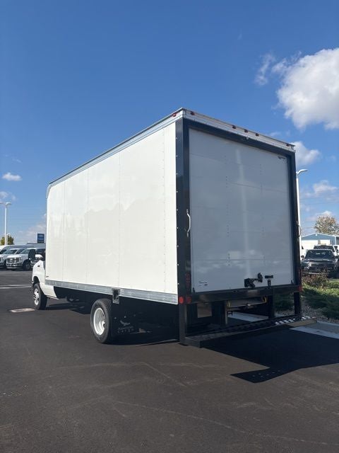 2026 Ford E-450SD Base