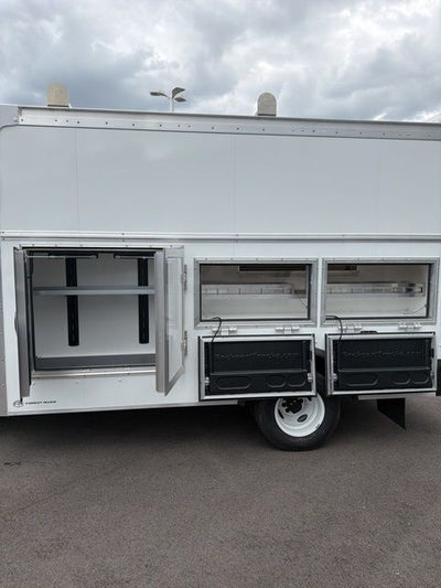 2027 Ford E-450SD Base