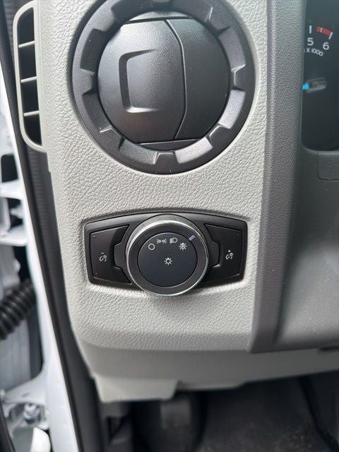 2027 Ford E-450SD Base