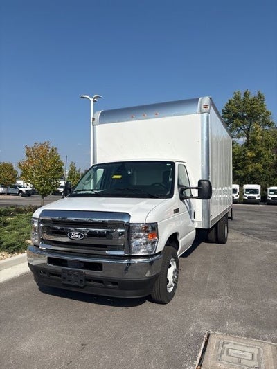 2026 Ford E-450SD Base