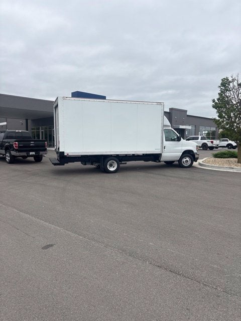 2026 Ford E-450SD Base