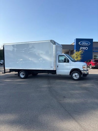 2027 Ford E-450SD Base