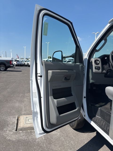 2026 Ford E-450SD Base