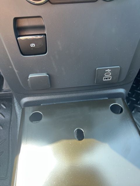 2025 Ford Utility Police Interceptor Base