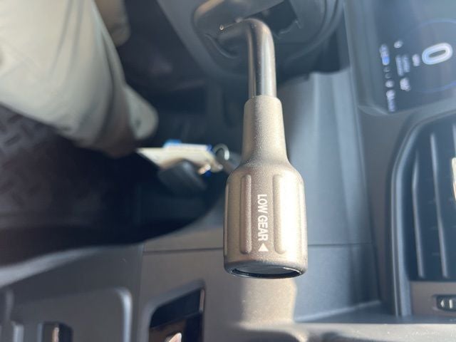 2025 Ford Utility Police Interceptor Base