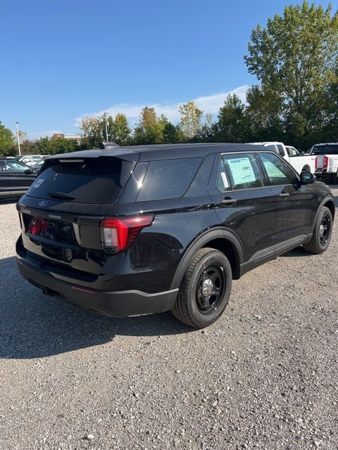 2025 Ford Utility Police Interceptor Base