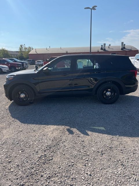 2025 Ford Utility Police Interceptor Base