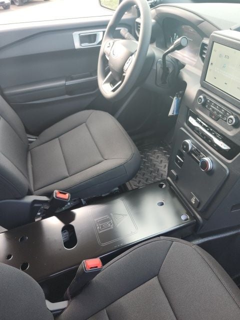 2025 Ford Utility Police Interceptor Base