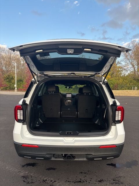 2026 Ford Utility Police Interceptor Base