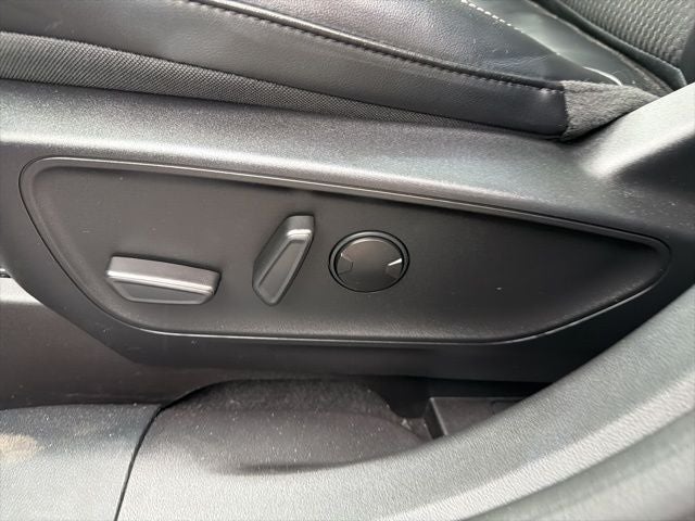 2023 Ford Escape Plug-In Hybrid Base