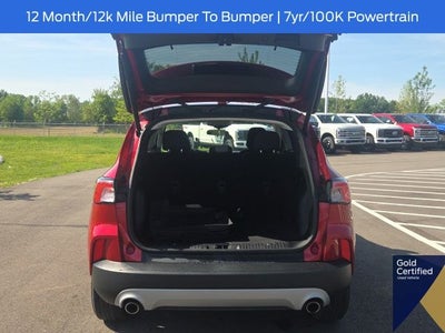 2022 Ford Escape SE