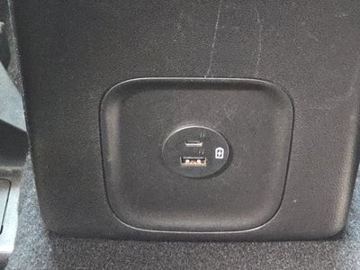 2022 Ford Escape Hybrid Titanium
