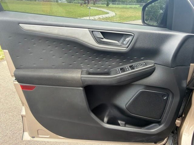 2020 Ford Escape S